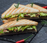 Сэндвич с бужениной и огурчиком (от 6 штук)