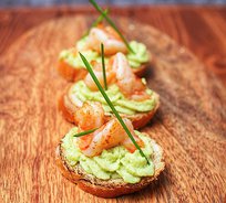 Мини-брускетта с Гуакамоле и креветкой-гриль (от 10 штук)