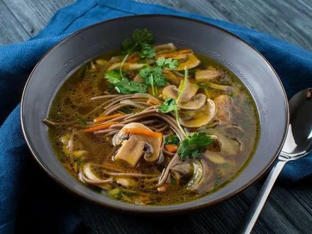 Суп-лапша грибная