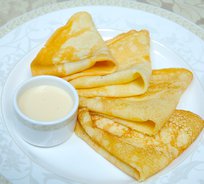 Блинчики домашние ажурные со сгущёнкой (6 шт)