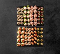 Сет 2. Разнообразные канапе, блинчики, рулетики (80 шт. на 10-15 гостей)