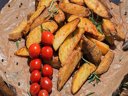 Картофель запеченный с розмарином