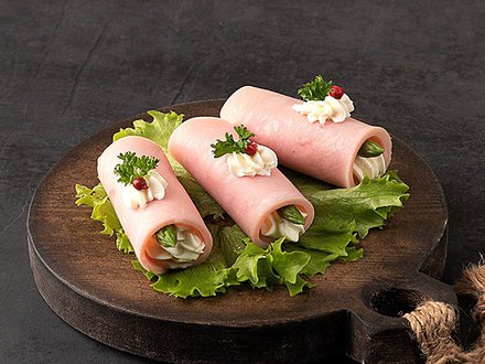 Рулетики из ветчины с сыром и травами (от 10 штук)