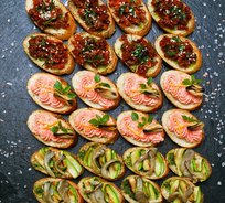 Поднос №33. Мини-брускетта Сет №4 (24 шт., 3 вида)