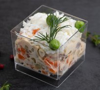 Мини "Оливье" с говядиной и языком (от 10 штук)