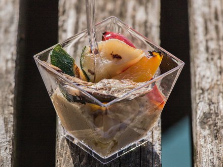 Хумус с овощами-гриль (от 10 штук)