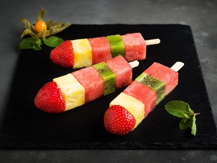 №20 Фруктовый шашлык (от 10 порций)