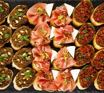 Ассорти мини-брускетт Сет №6 (15 шт., 3 вида)