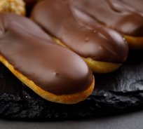 Мини-эклер шоколадный (от 10 штук)