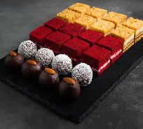 Поднос № 30. Для любимой (24 шт.)