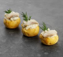 Форшмак из атлантической сельди в профитроле (от 10 штук)