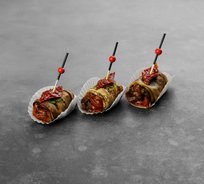 Рулетики из баклажан с овощами и зеленью (от 10 штук)